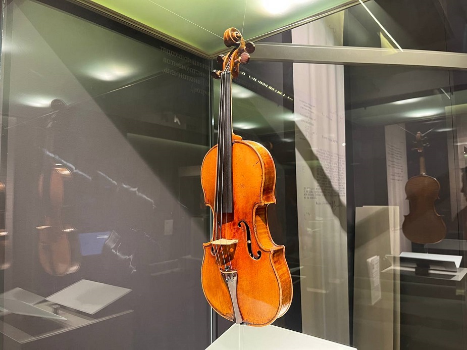 «Скрипка Венявского» на экспозиции © Российский национальный музей музыки