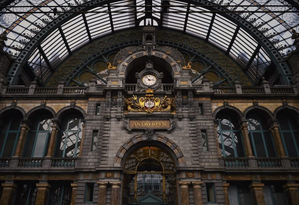 Antwerpen-Centraal © Точка ART
