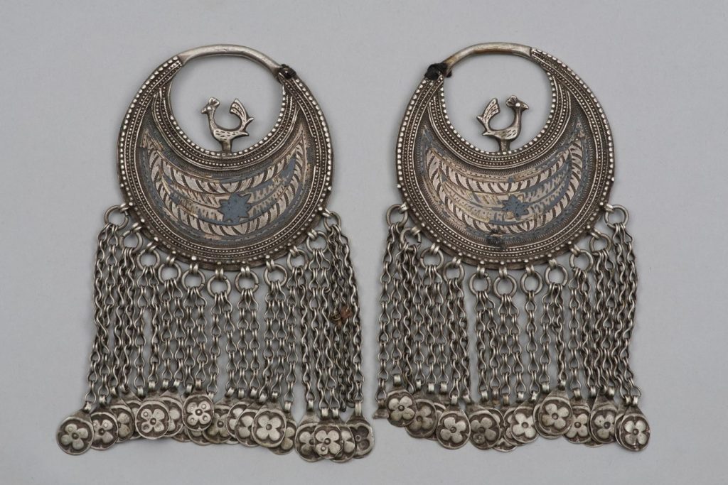 Серьги-лунницы. Дагестан, конец XIX века © Из коллекции музея-заповедника «Царицыно»