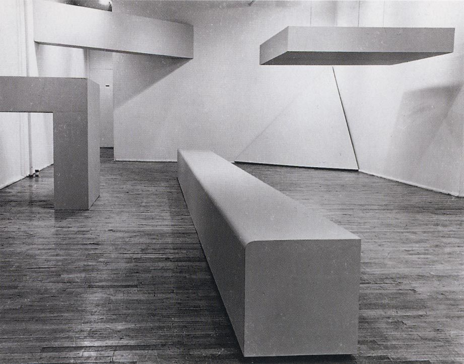 Роберт Моррис. Вид выставки в Грин-Гэллери, Нью-Йорк. Декабрь 1964 — январь 1965