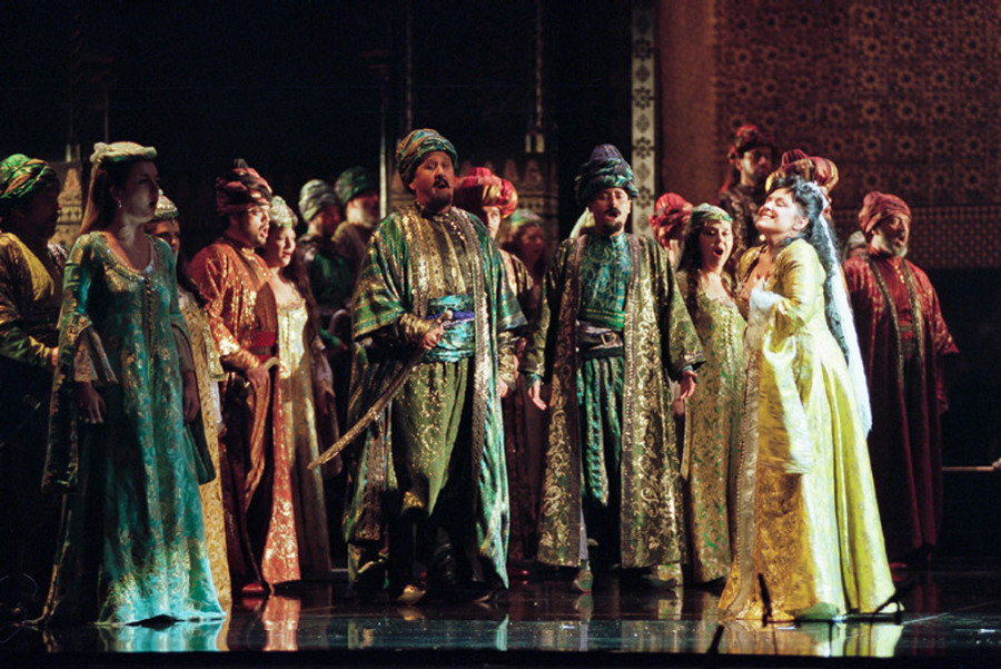 Сцена из оперы «Алахор в Гранаде», 1998 © Operabase