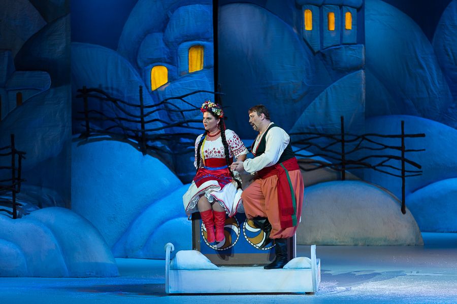 Сцена из оперы «Ночь перед Рождеством» © Мариинский театр