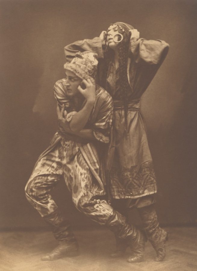 Василий Карнецкий и Бронислава Нижинская в «Половецких плясках» © Library of Congress